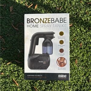 Mine Bronze Babe Home Spray Tan Kit - Black